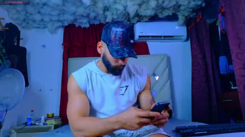 Snapshot of perfec_king00 chatting on 05-30-26, 04:31 Jacob online show from 05-30-26, 04:31