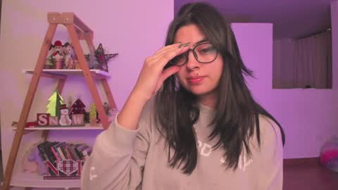 Snapshot of perfect__ana chatting on 01-07-25, 12:45 Sarah Ana Banana online show from 01-07-25, 12:45