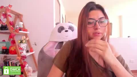 Snapshot of perfect__ana chatting on 10-31-25, 05:25 Sarah Ana Banana online show from 10-31-25, 05:25