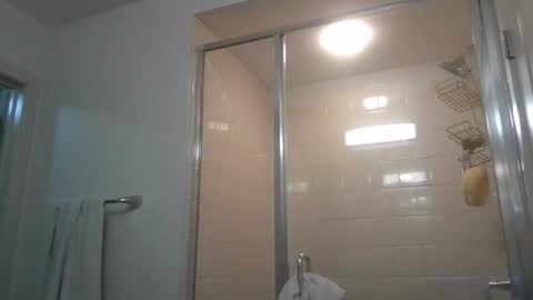 Snapshot of perfectly222peachy chatting on 09-24-25, 11:13 perfectly222peachy online show from 09-24-25, 11:13