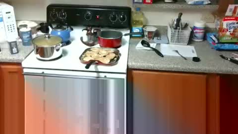 Snapshot of perfectly222peachy chatting on 12-03-25, 12:51 perfectly222peachy online show from 12-03-25, 12:51