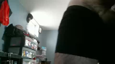 Snapshot of perfectpairpov chatting on 10-14-25, 04:52 PerfectPOV online show from 10-14-25, 04:52