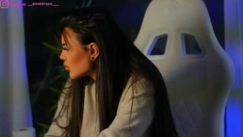 Snapshot of perfectt33n chatting on 12-07-24, 10:01 Dee online show from 12-07-24, 10:01