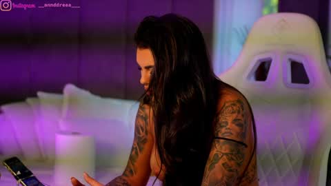 Snapshot of perfectt33n chatting on 09-08-25, 02:16 Dee online show from 09-08-25, 02:16