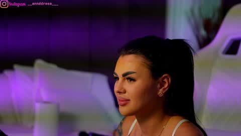 Snapshot of perfectt33n chatting on 09-26-25, 03:05 Dee online show from 09-26-25, 03:05