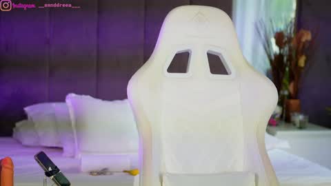 Snapshot of perfectt33n chatting on 10-09-25, 12:36 Dee online show from 10-09-25, 12:36