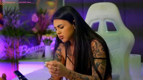 Snapshot of perfectt33n chatting on 11-05-25, 03:23 Dee online show from 11-05-25, 03:23