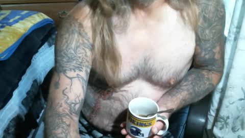 Snapshot of perkymalenipples chatting on 10-14-25, 12:28 perkymalenipples online show from 10-14-25, 12:28