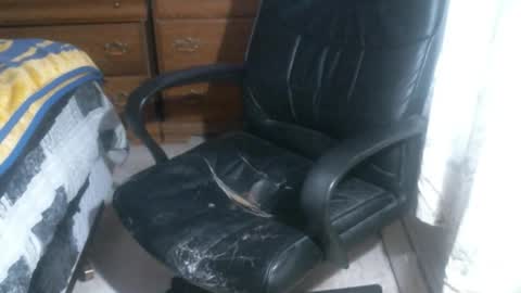 Snapshot of perkymalenipples chatting on 12-18-25, 03:07 perkymalenipples online show from 12-18-25, 03:07