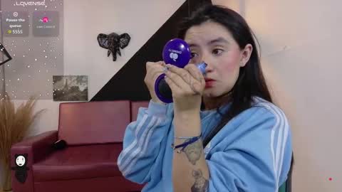   online show from 10-28-25, 12:19