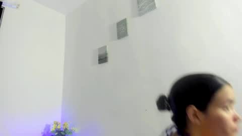 Perla mistc online show from 04-26-26, 11:46