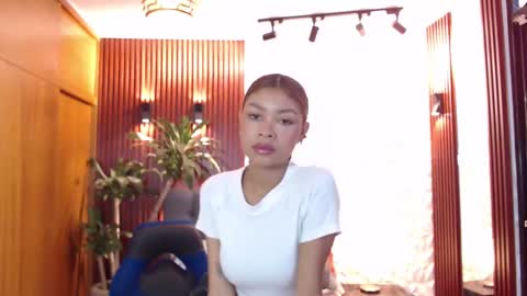 Perla online show from 03-12-25, 12:15