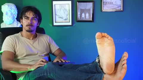 Snapshot of perseoo_88 chatting on 02-12-25, 07:45 andres online show from 02-12-25, 07:45