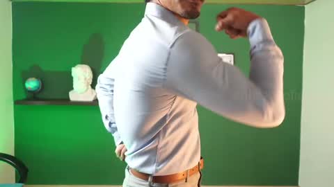 Snapshot of perseoo_88 chatting on 02-14-25, 07:33 andres online show from 02-14-25, 07:33