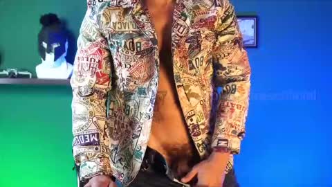 Snapshot of perseoo_88 chatting on 02-21-25, 04:37 andres online show from 02-21-25, 04:37