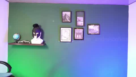 Snapshot of perseoo_88 chatting on 02-21-25, 07:43 andres online show from 02-21-25, 07:43