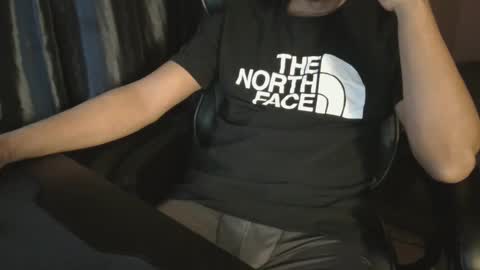 Lalo   x peruvianevil  ig peruvianevil  online show from 01-19-25, 05:37