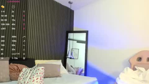 Lizza online show from 09-19-25, 11:44