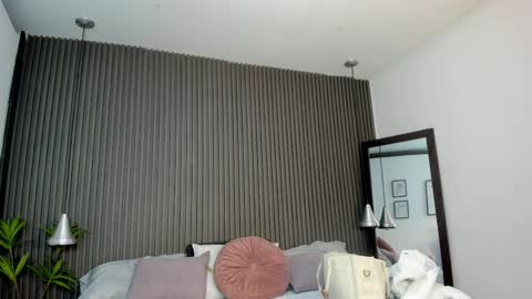 Lizza online show from 04-10-26, 11:04