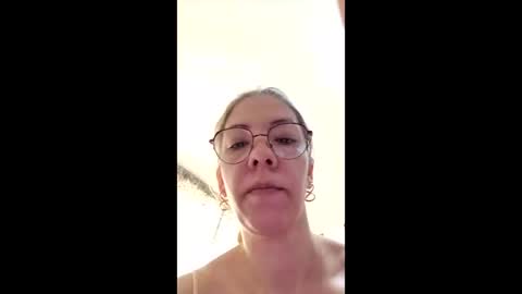 Lisa -  online show from 03-11-26, 07:47