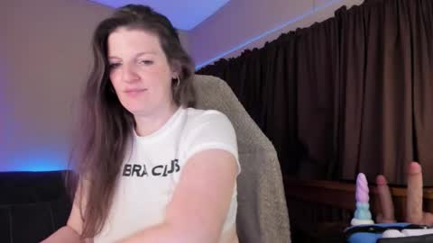 Kelly online show from 11-21-25, 11:31