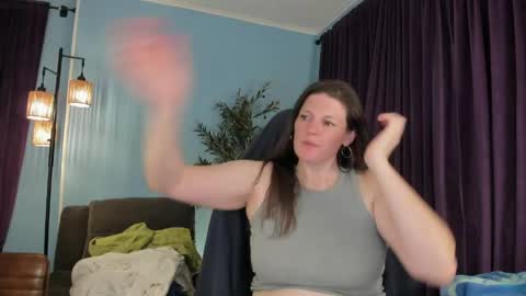 Kelly online show from 04-13-26, 11:48