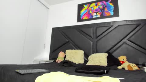 PeterColeman online show from 09-20-25, 01:17