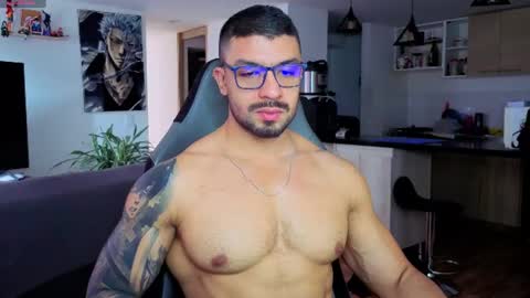 Snapshot of peterjack7 chatting on 07-15-26, 02:33 Peter Jack online show from 07-15-26, 02:33
