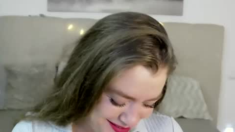 Snapshot of petersemily chatting on 12-01-24, 10:10 Peters Emily online show from 12-01-24, 10:10