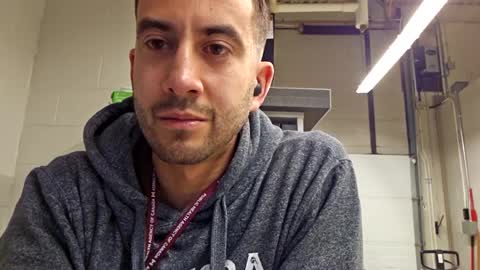 Snapshot of peteypete204 chatting on 01-24-25, 04:28 peteypete204 online show from 01-24-25, 04:28