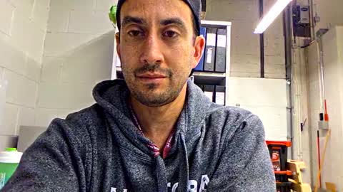 Snapshot of peteypete204 chatting on 02-17-25, 09:19 peteypete204 online show from 02-17-25, 09:19