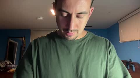 Snapshot of peteypete204 chatting on 03-09-25, 07:01 peteypete204 online show from 03-09-25, 07:01