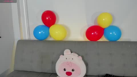 Artemisa  online show from 06-19-26, 03:27