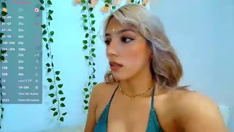 petite_blossom4 online show from 07-20-26, 01:09