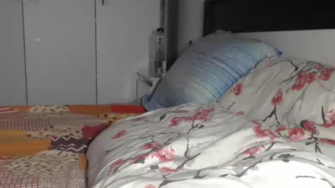 petite_danielle online show from 06-24-26, 09:19