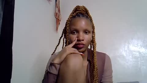 Snapshot of petite_melinda chatting on 07-07-26, 10:03 petite_melinda online show from 07-07-26, 10:03