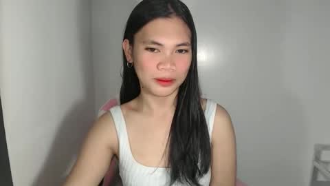 petite_pauline online show from 02-26-26, 11:42