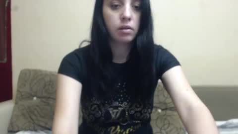 Snapshot of petite_red95 chatting on 12-27-24, 03:04 cosmina online show from 12-27-24, 03:04