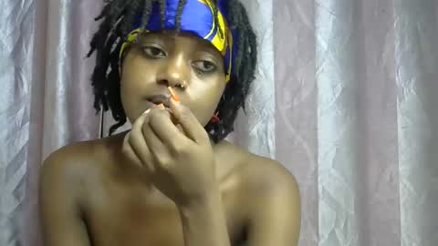 petite_star2 online show from 01-09-26, 09:49