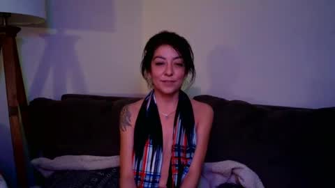 petite treat  online show from 12-02-24, 10:07