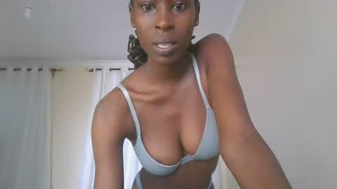 Amara online show from 07-22-26, 01:03