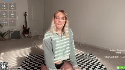 Snapshot of petitebrat chatting on 02-05-26, 04:22 PiperAvery online show from 02-05-26, 04:22