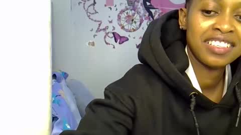 Caramel online show from 05-17-26, 02:53