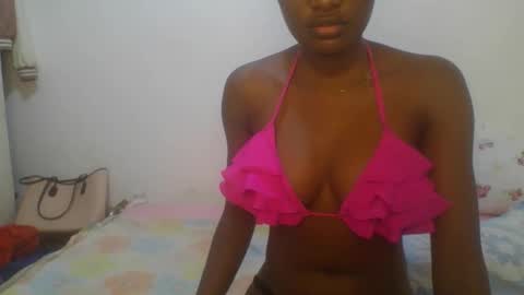 Snapshot of petiteediva chatting on 03-02-26, 02:25 diva online show from 03-02-26, 02:25