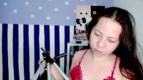 danna online show from 04-22-26, 05:54