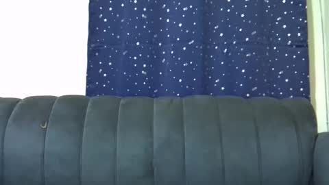 Snapshot of petitekittyy chatting on 02-08-26, 03:37 Kitty online show from 02-08-26, 03:37