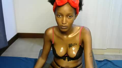 petitpearl online show from 03-05-25, 07:06