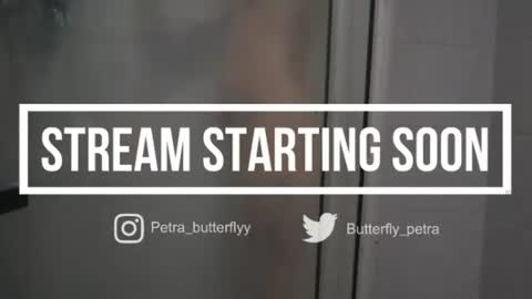 Snapshot of petra_butterfly chatting on 07-02-26, 12:10 i.. .U can call me Nick .... Help me to reach 200 thumbs up online show from 07-02-26, 12:10
