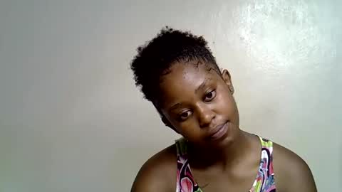 Snapshot of pettite_gal chatting on 04-20-26, 08:17 pettite_gal online show from 04-20-26, 08:17