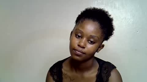 Snapshot of pettite_gal chatting on 04-24-26, 06:21 pettite_gal online show from 04-24-26, 06:21